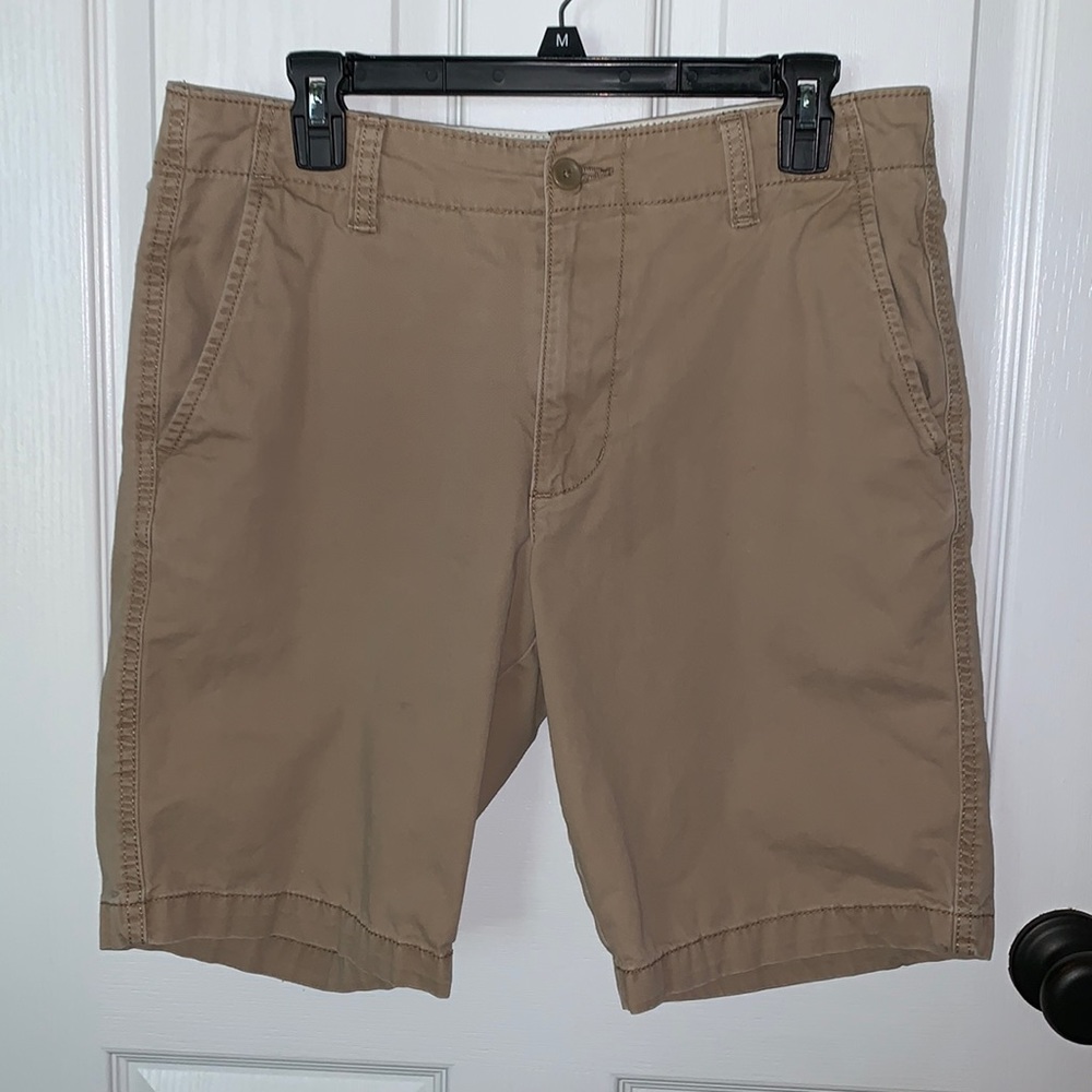 Old Navy flat front shorts
